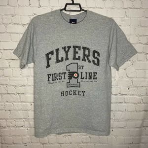 Pro Player Philadelphia Flyers 1st Line TShirt Mens M Gray NHL Hockey